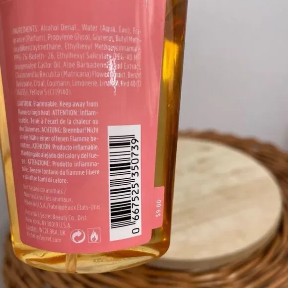 VICTORIA'S SECRET Luscious Kisses Refreshing Body‎ Mist 8.4 oz  Pre Owned READ - Picture 5 of 6